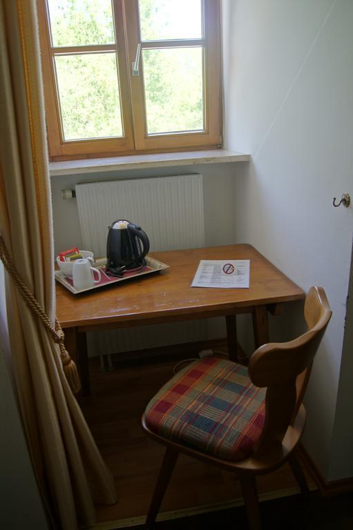 Hotel Gut Schwaige Ebenhausen Δωμάτιο φωτογραφία